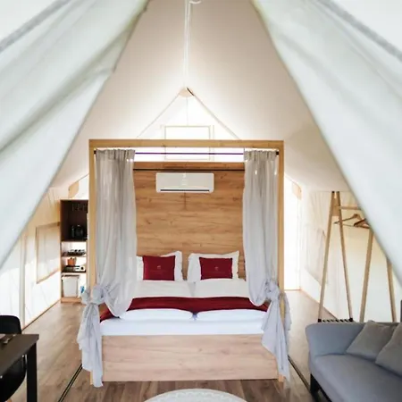 Sunrise Area Tente de luxe Unterlibitsch