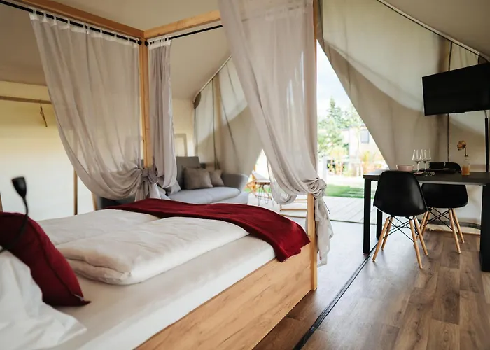 Luxury tent Sunrise Area